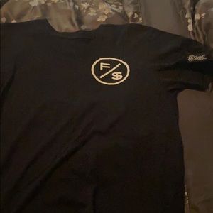 Flysupply tee